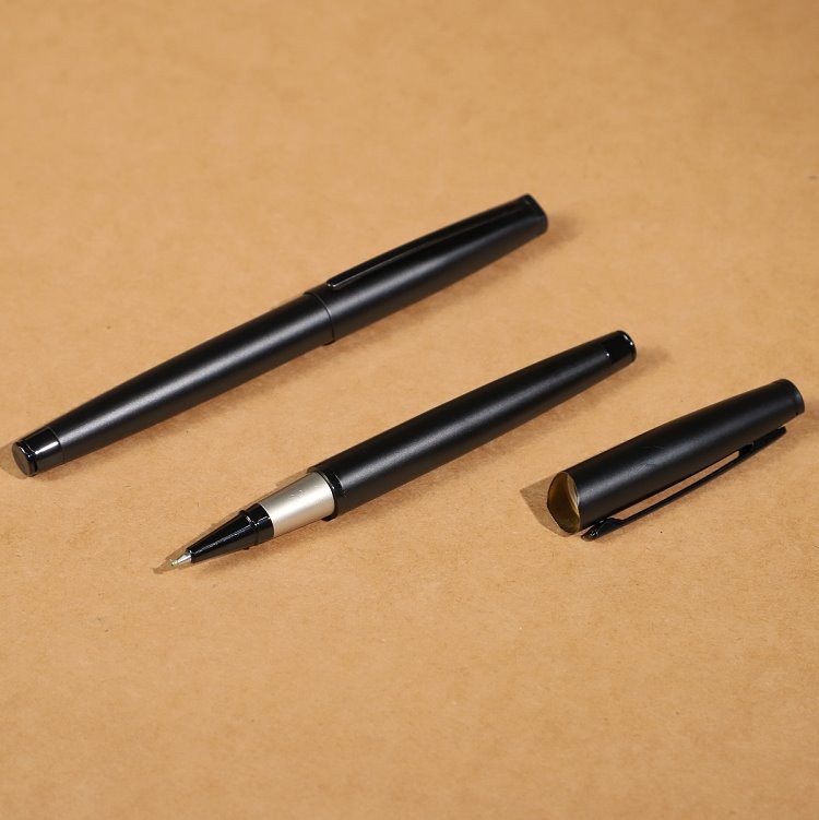 Black Metal Pen